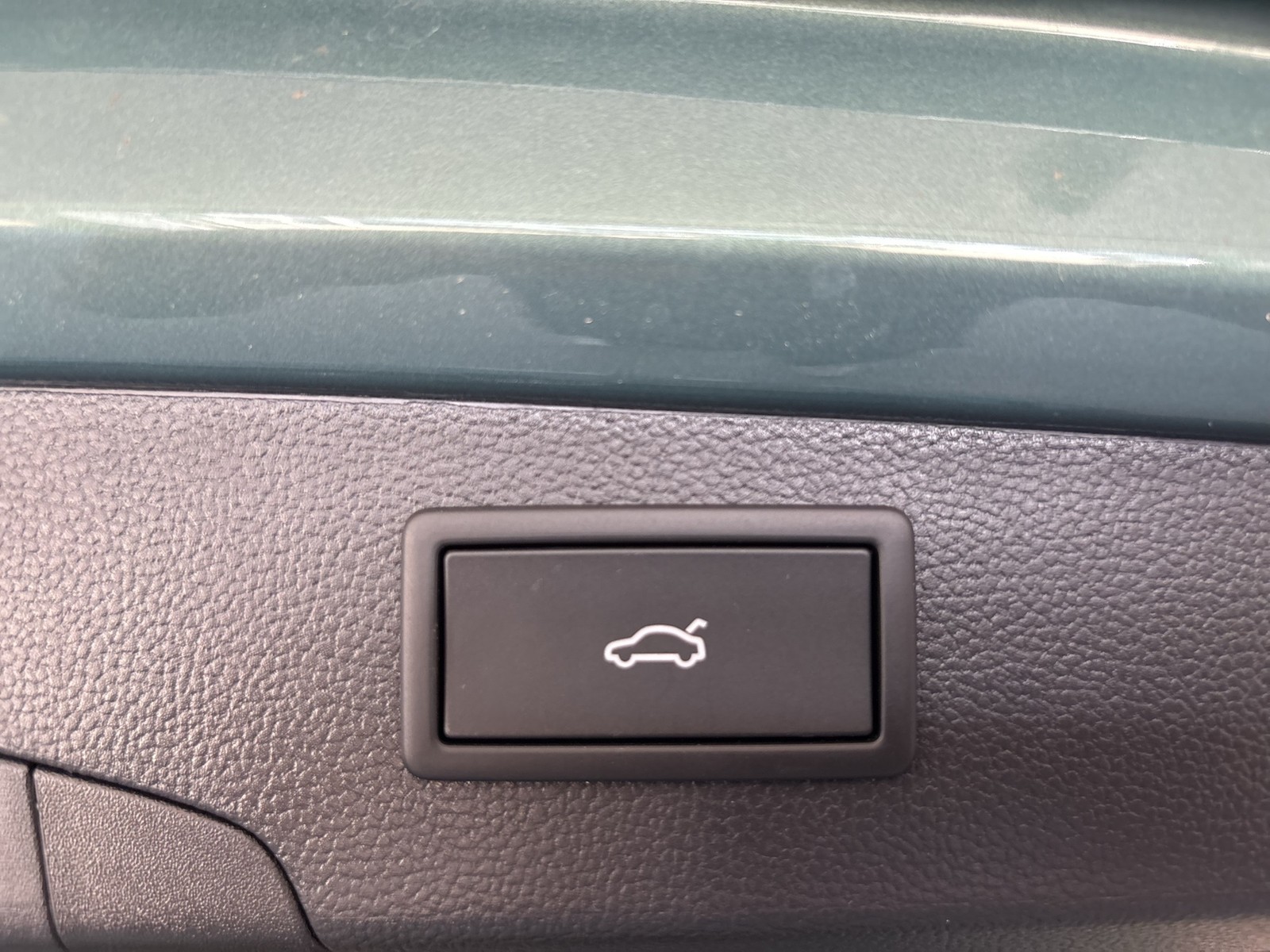 Volkswagen Passat Variant 1.5 HYBRID ELEGANCE 360CAM HEADUP