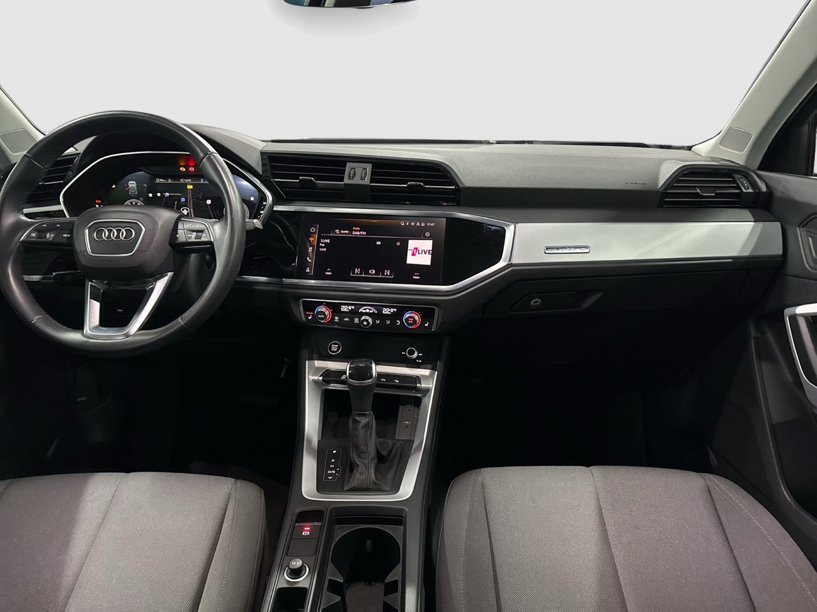 Audi Q3 40 quattro advanced KAMERA ALU18" eKLAPPE NAVI+ ACC