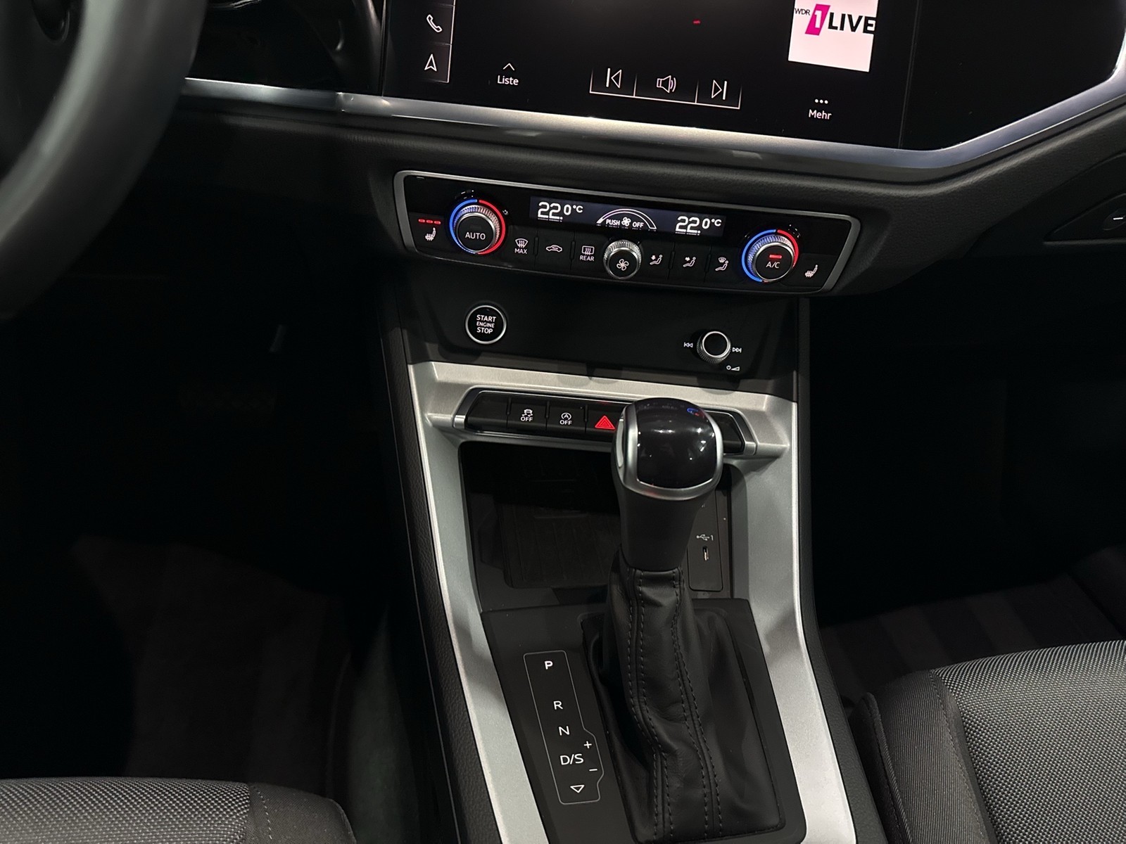 Audi Q3 40 quattro advanced KAMERA ALU18" eKLAPPE NAVI+ ACC