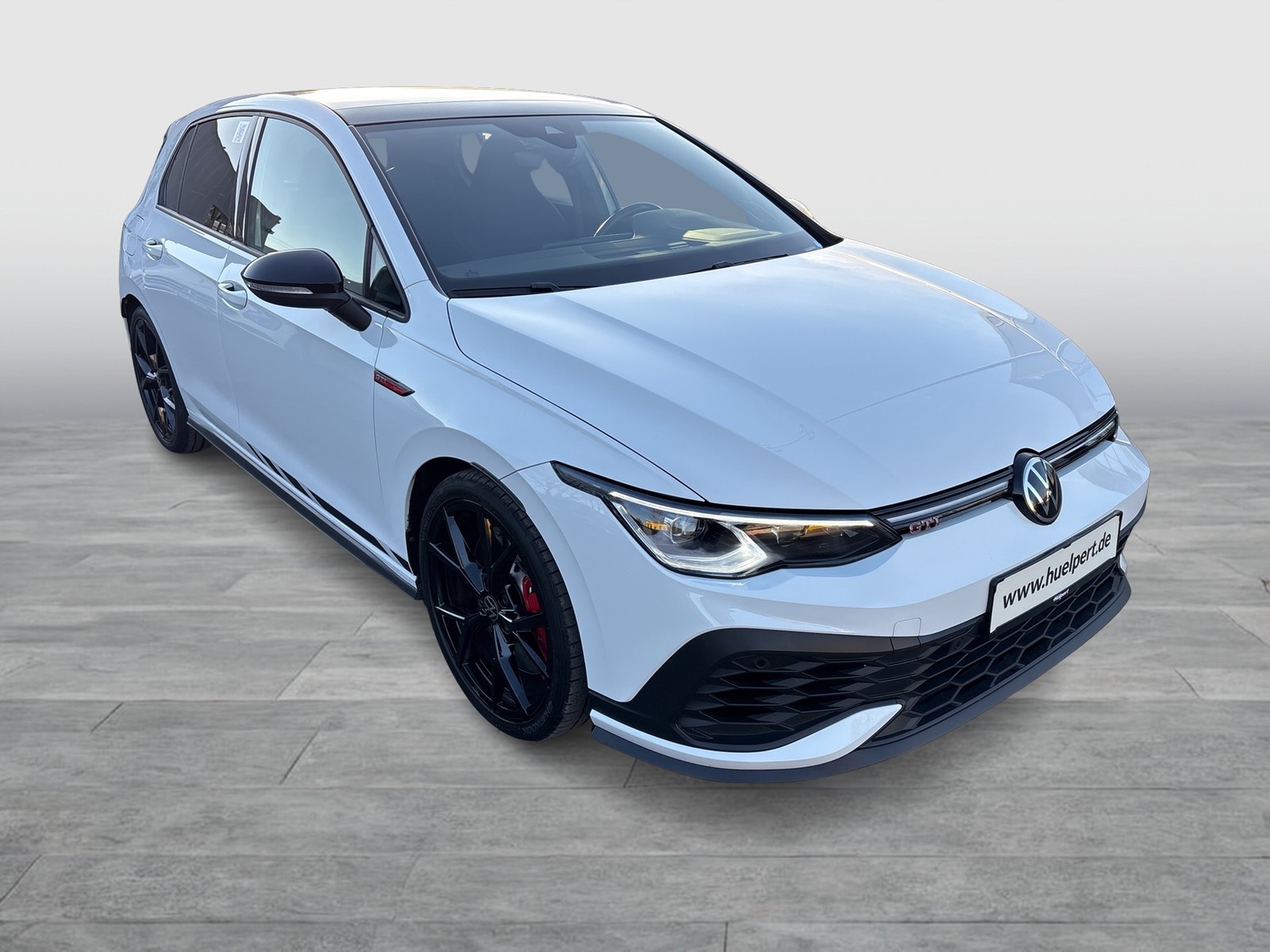 Volkswagen Golf VIII 2.0 GTI CLUBSPORT PANO CAM ACC 19Z NAVI