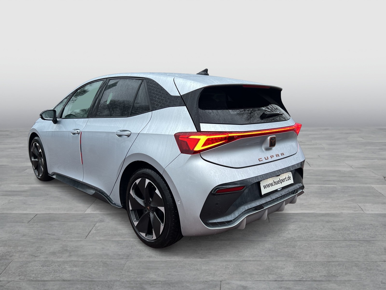 Cupra Born EDITION DYNAMIC 360CAM ACC LM19 NAVI SITZHZ