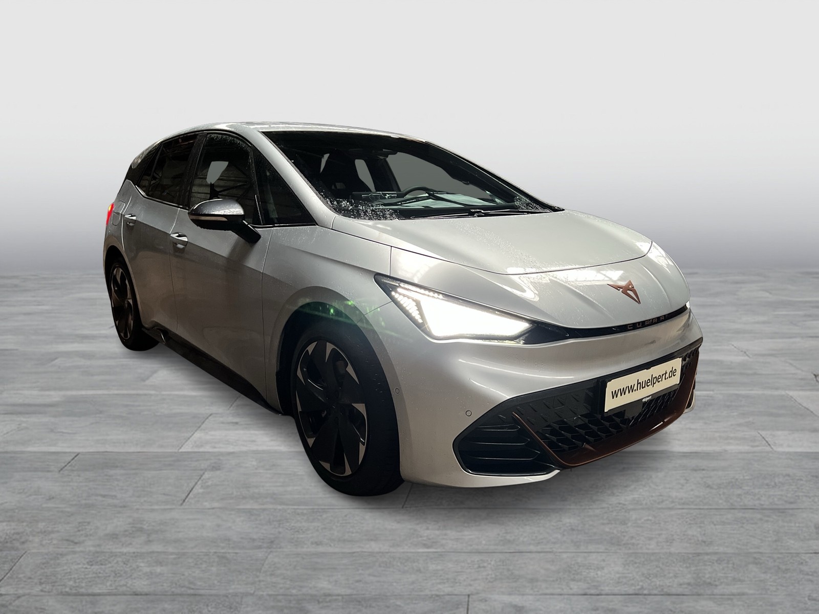 Cupra Born EDITION DYNAMIC 360CAM ACC LM19 NAVI SITZHZ