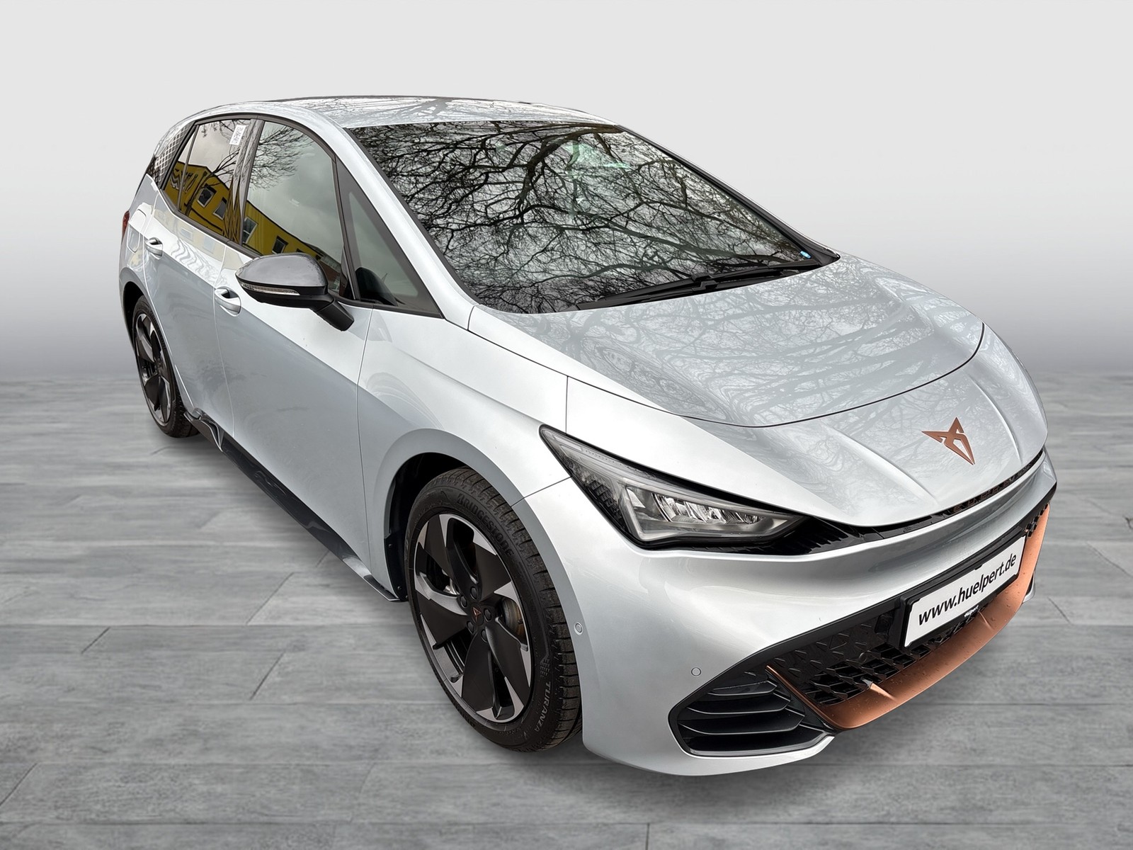 Cupra Born EDITION DYNAMIC 360CAM ACC LM19 NAVI SITZHZ