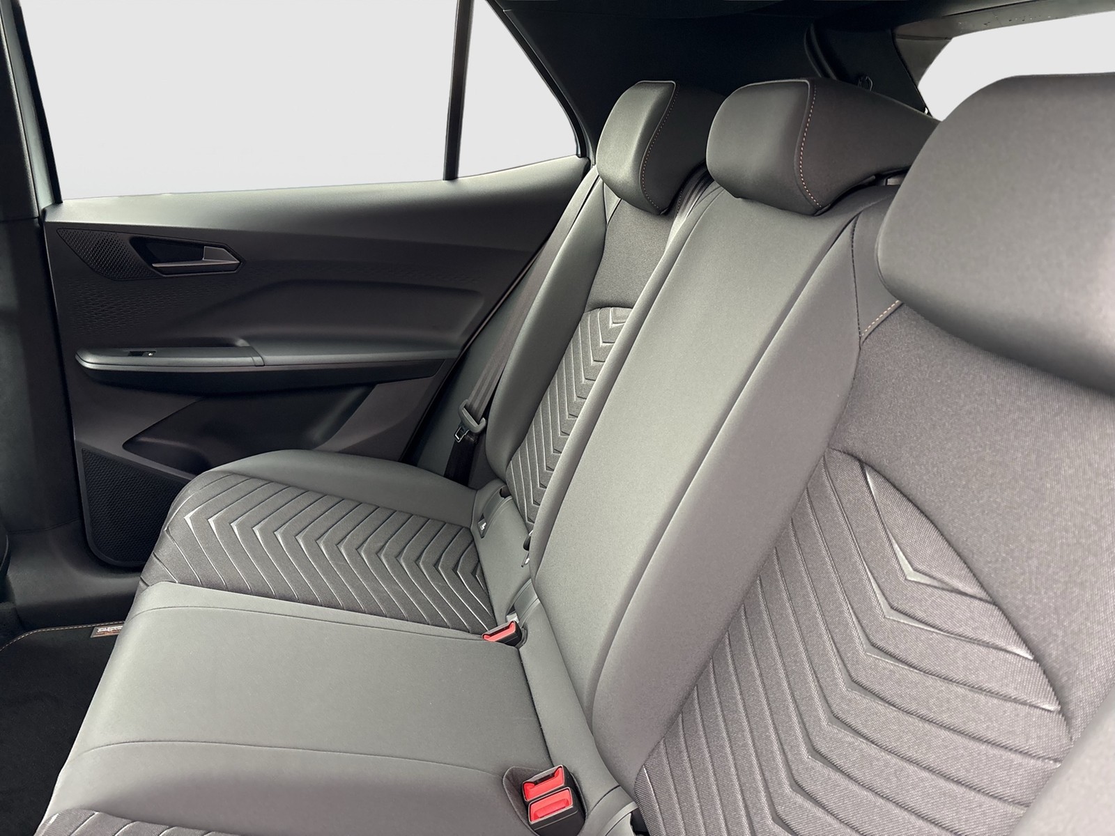 Cupra Born EDITION DYNAMIC 360CAM ACC LM19 NAVI SITZHZ