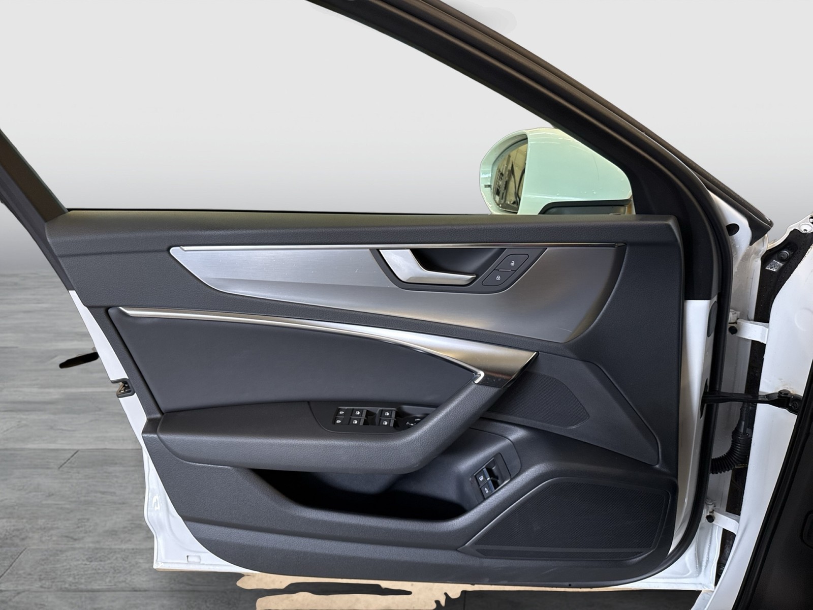 Audi A6 Avant 50 HYBRID Qu. S LINE AHK ACC ALU19