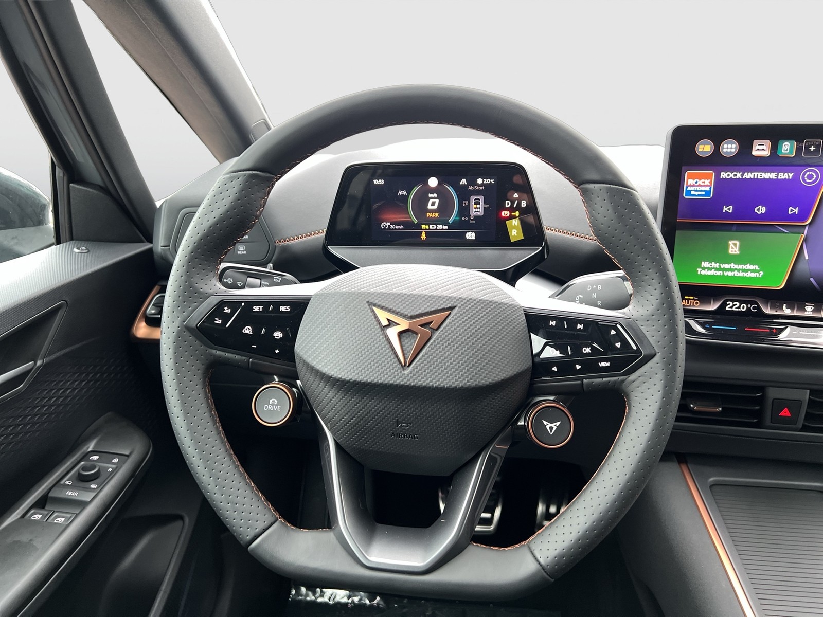 Cupra Born EDITION DYNAMIC 360CAM ACC LM19 NAVI SITZHZ