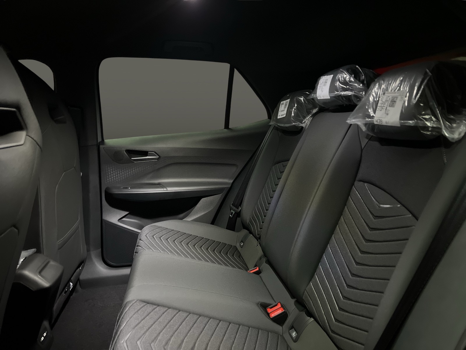 Cupra Born EDITION DYNAMIC 360CAM ACC LM19 NAVI SITZHZ