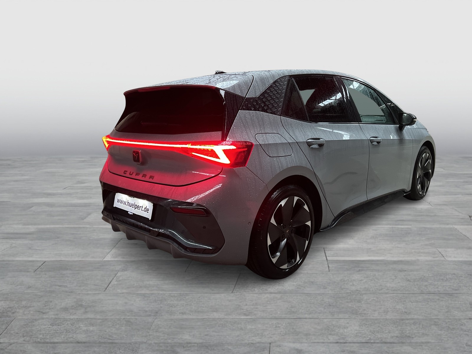 Cupra Born EDITION DYNAMIC 360CAM ACC LM19 NAVI SITZHZ