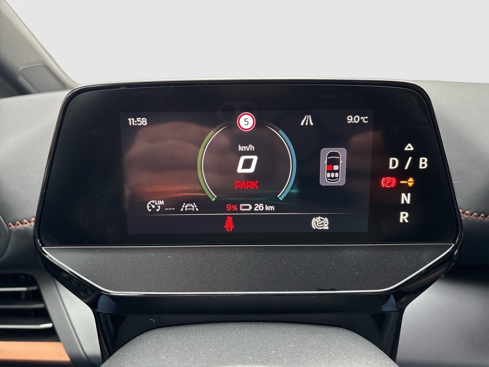 Cupra Born EDITION DYNAMIC 360CAM ACC LM19 NAVI SITZHZ