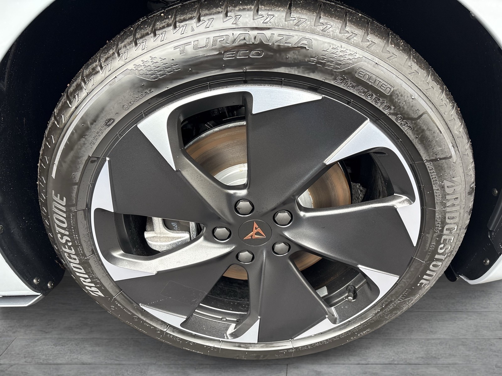 Cupra Born EDITION DYNAMIC 360CAM ACC LM19 NAVI SITZHZ