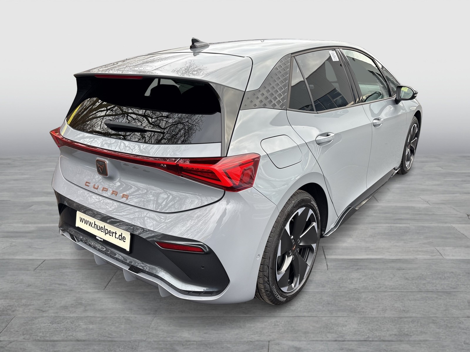 Cupra Born EDITION DYNAMIC 360CAM ACC LM19 NAVI SITZHZ