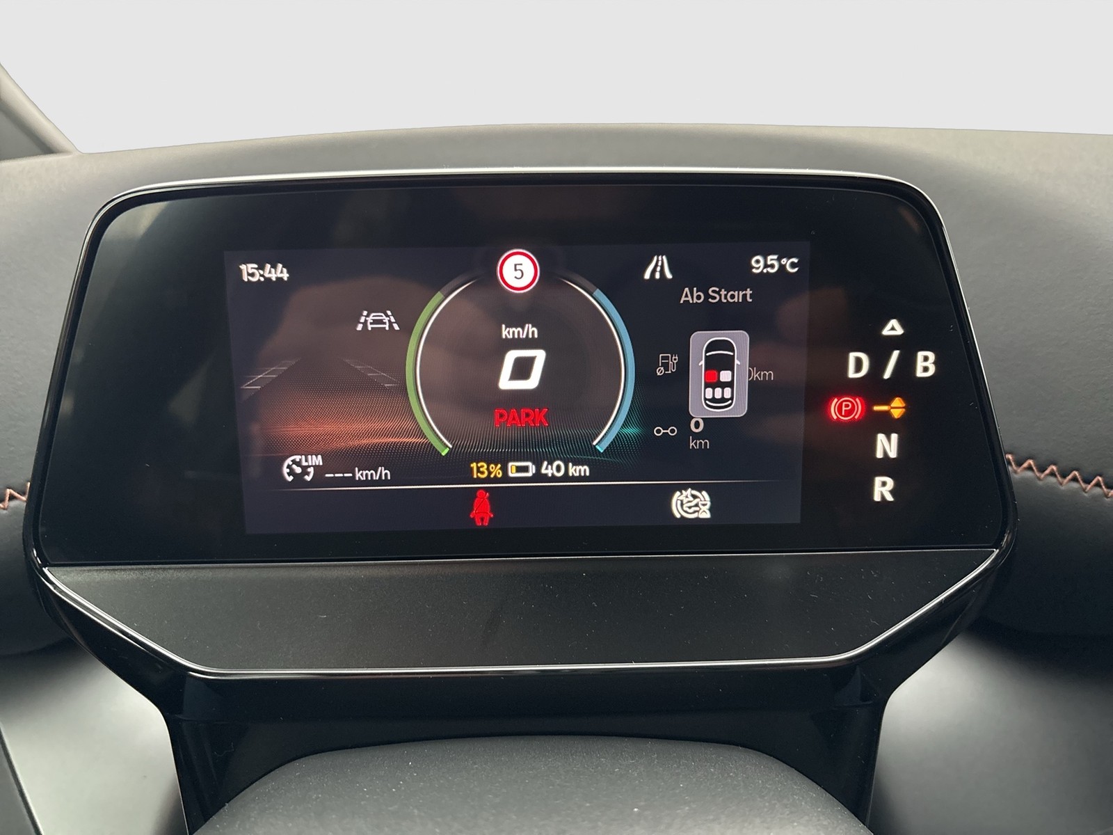 Cupra Born EDITION DYNAMIC 360CAM ACC LM19 NAVI SITZHZ