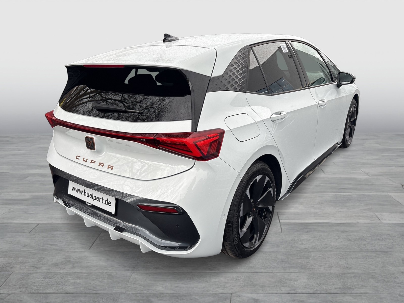 Cupra Born EDITION DYNAMIC 360CAM ACC LM19 NAVI SITZHZ