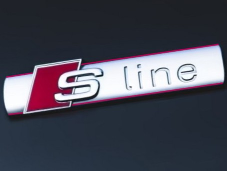 Audi Q4 e-tron 40 S LINE WÄRMEPUMPE PANO CAM ACC LM20