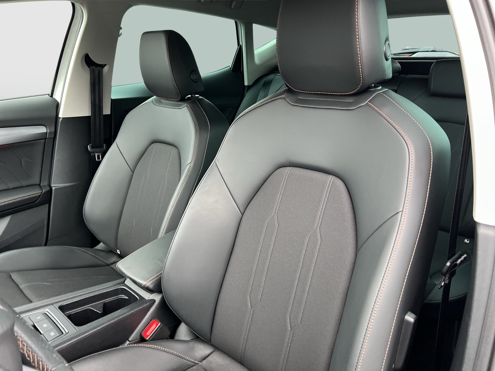 Cupra Formentor 1.5 ACC LM18 PARKLENKASSISTENT LED DAB