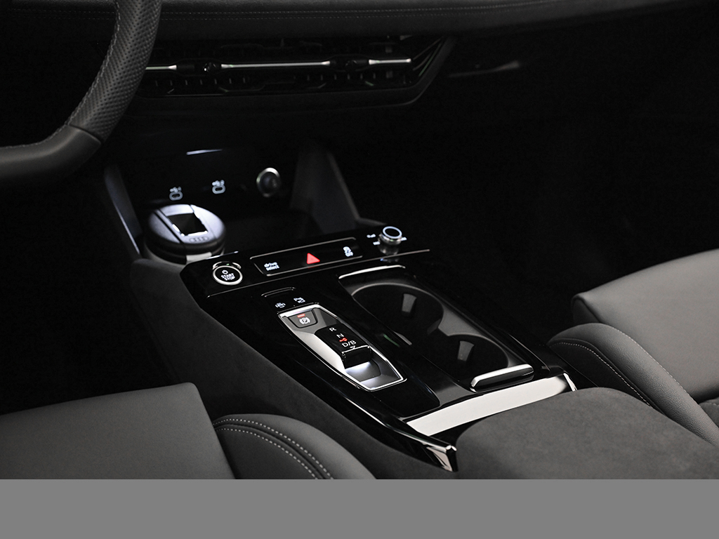 Audi Q6 e-tron Sportback performance S LINE AHK PANO