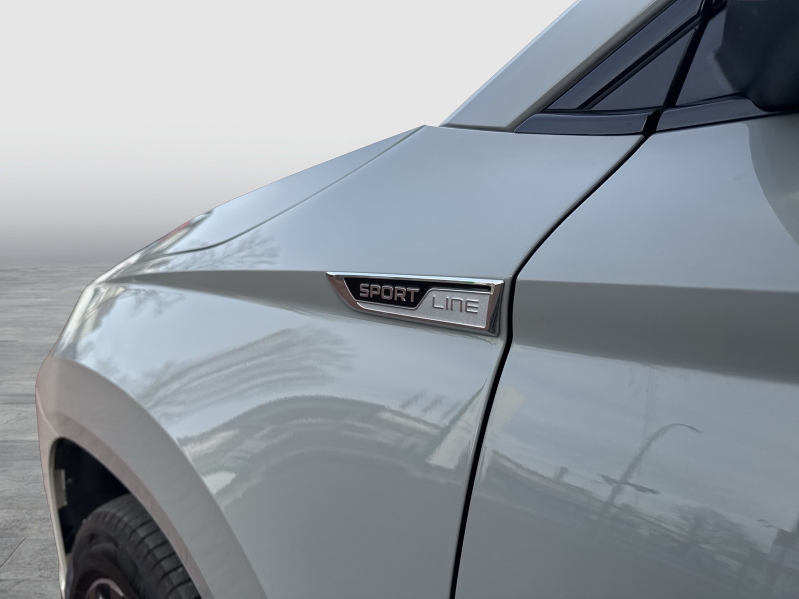 Skoda Karoq 1.5 SPORTLINE STANDHZ. AHK 360CAM E-KLAPPE