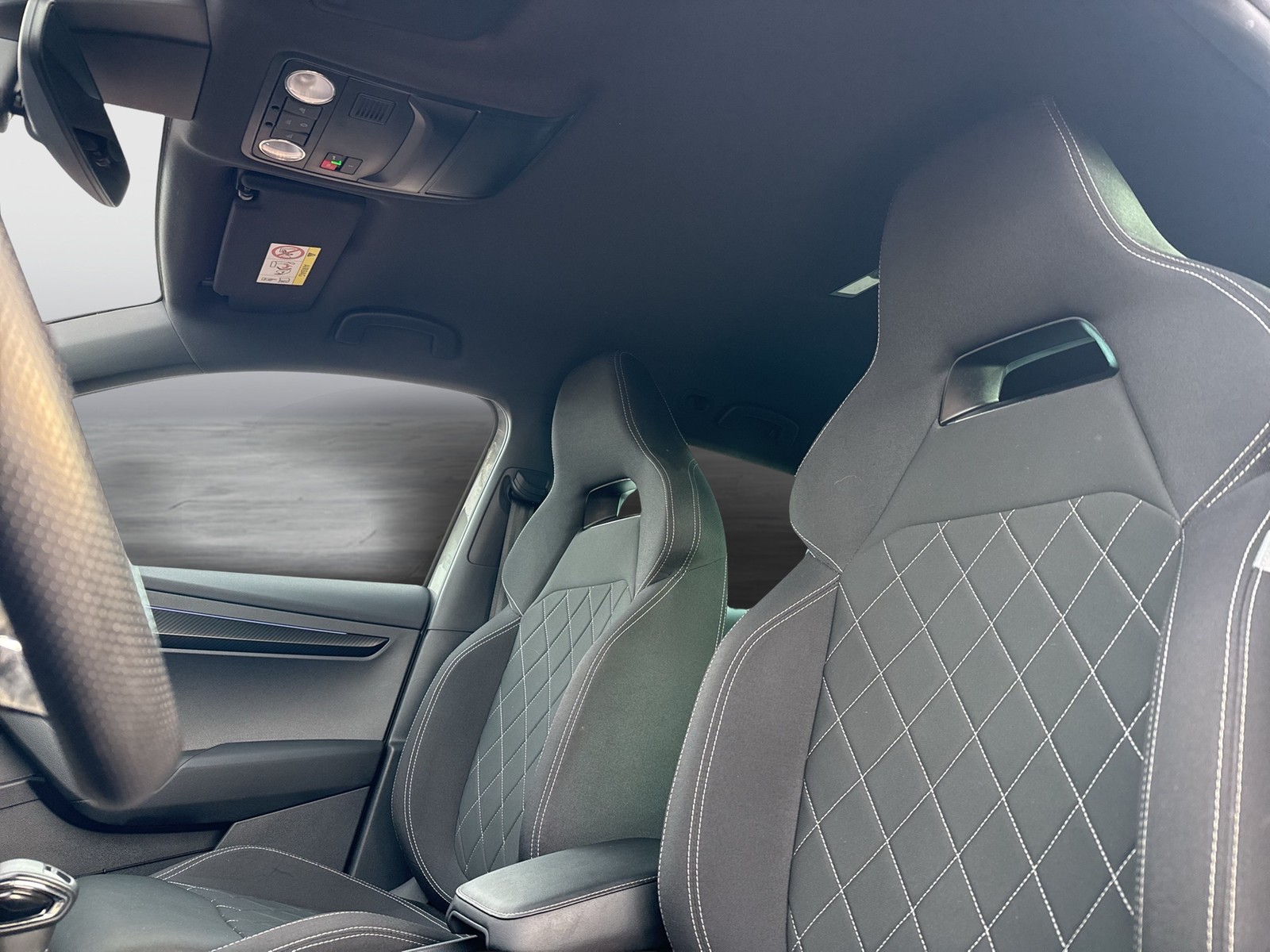 Skoda Karoq 1.5 SPORTLINE STANDHZ. AHK 360CAM E-KLAPPE