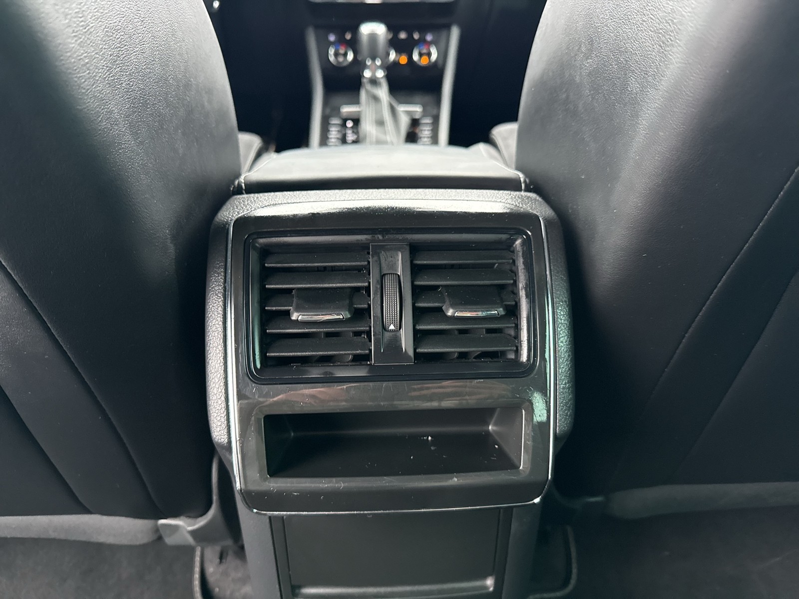 Skoda Superb Combi 2.0 SPORTLINE CANTON CAM ACC LM19