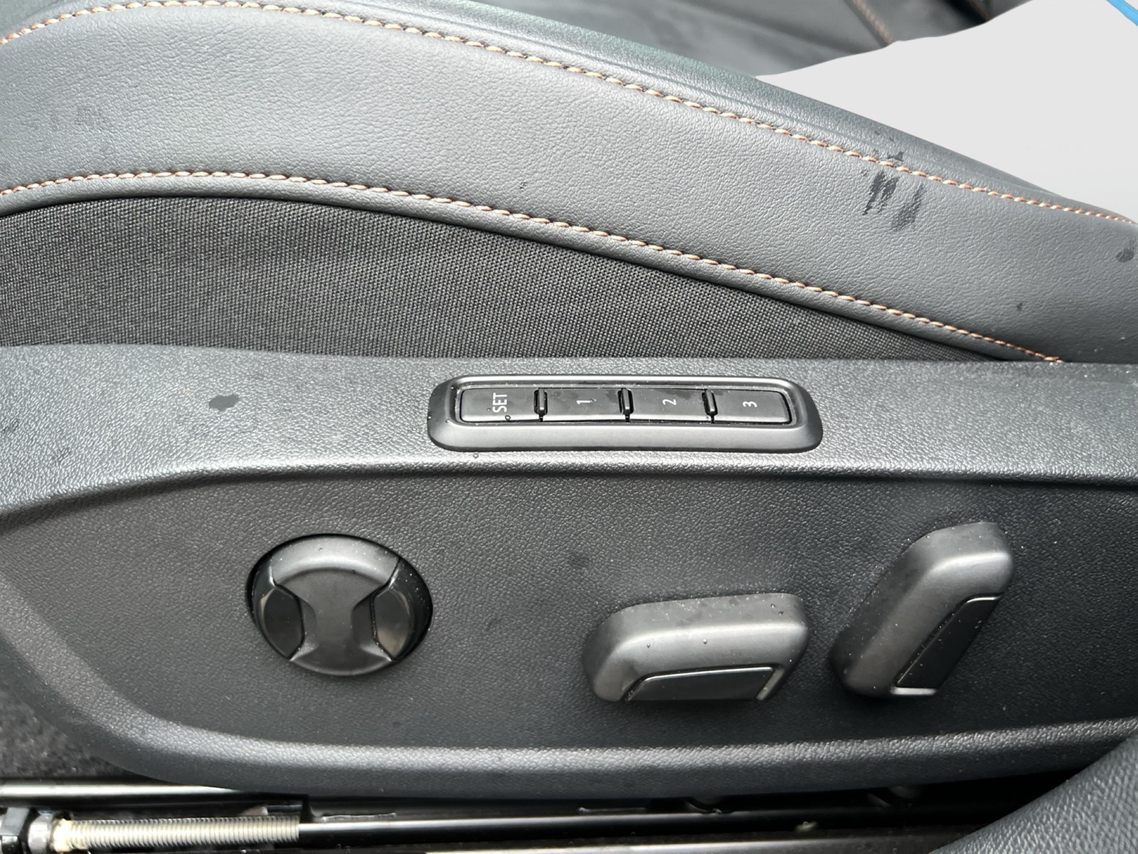 Cupra Leon 1.5 HYBRID FACELIFT CAM ACC E-KLAPPE NAVI