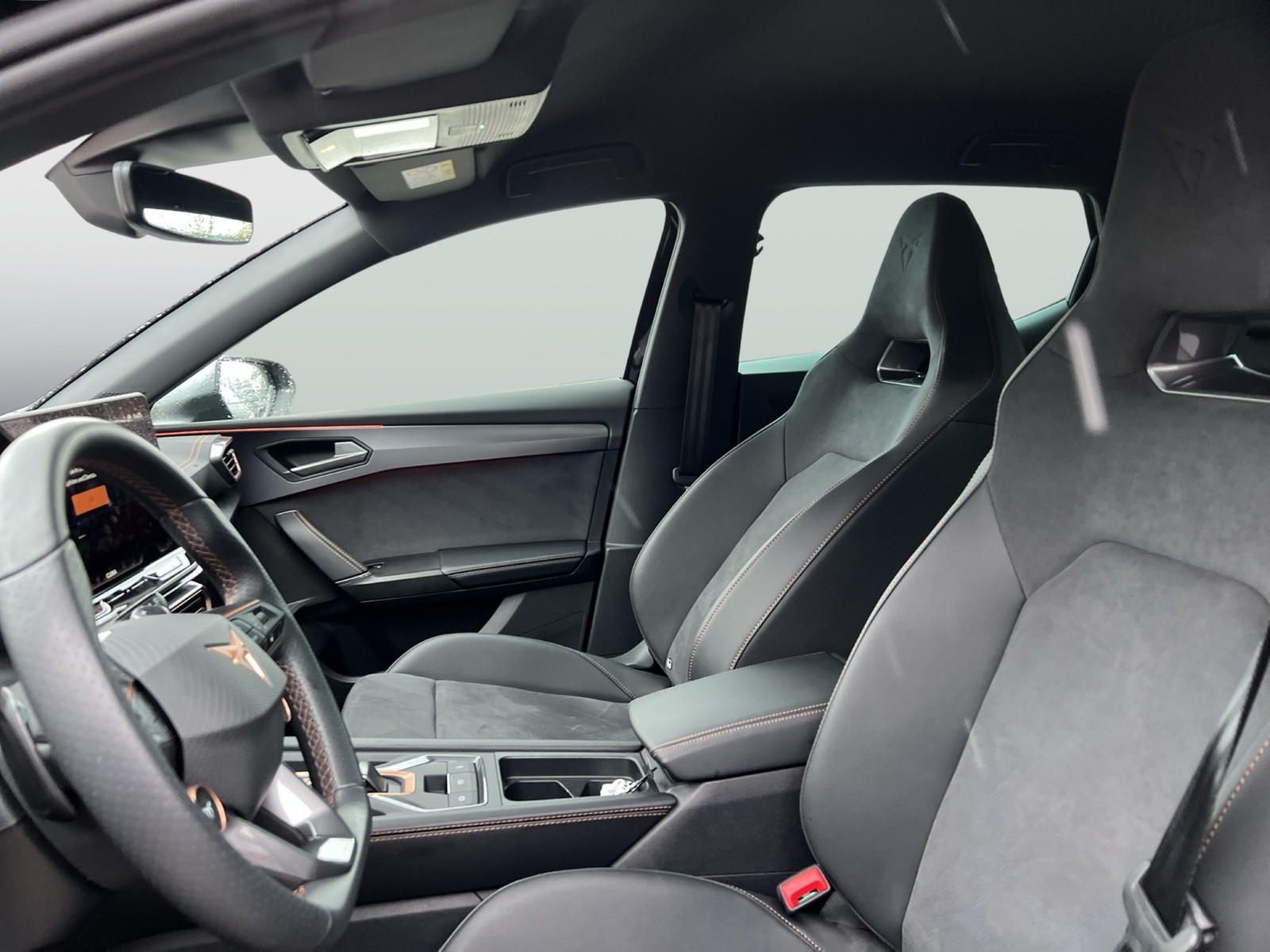 Cupra Leon 1.5 HYBRID FACELIFT CAM ACC E-KLAPPE NAVI