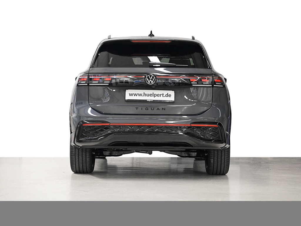 Volkswagen Tiguan 1.5 eTSI R-LINE DSG BLACKSTYLE AHK MATRIXLED LM20