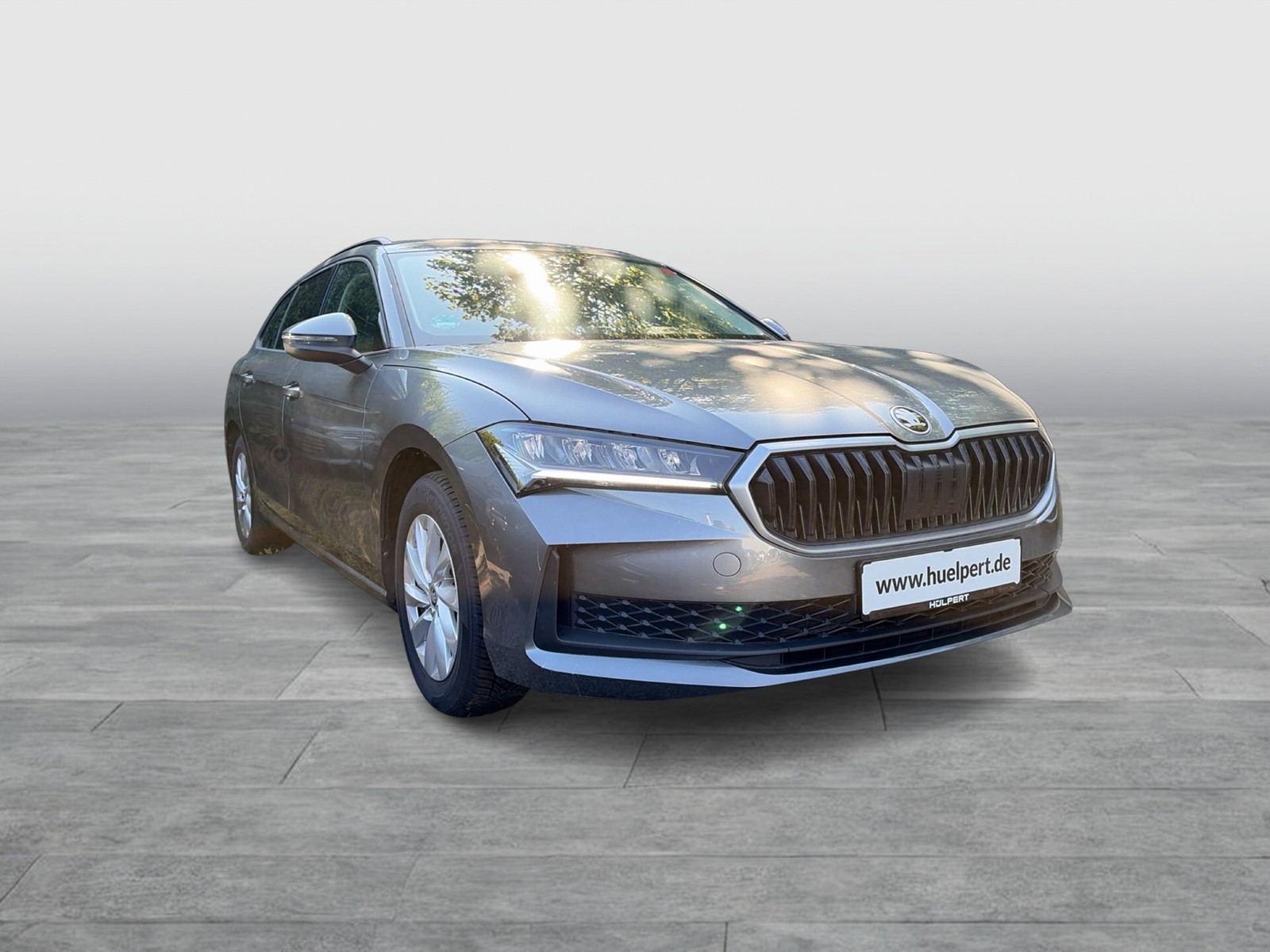 Skoda Superb Combi 1.5eTSI CAM ACC NAVI CARPLAY SITZHZ