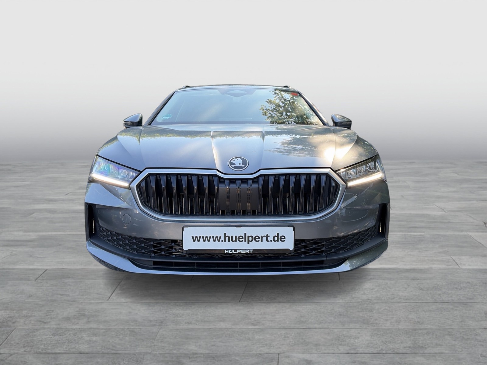 Skoda Superb Combi 1.5eTSI CAM ACC NAVI CARPLAY SITZHZ
