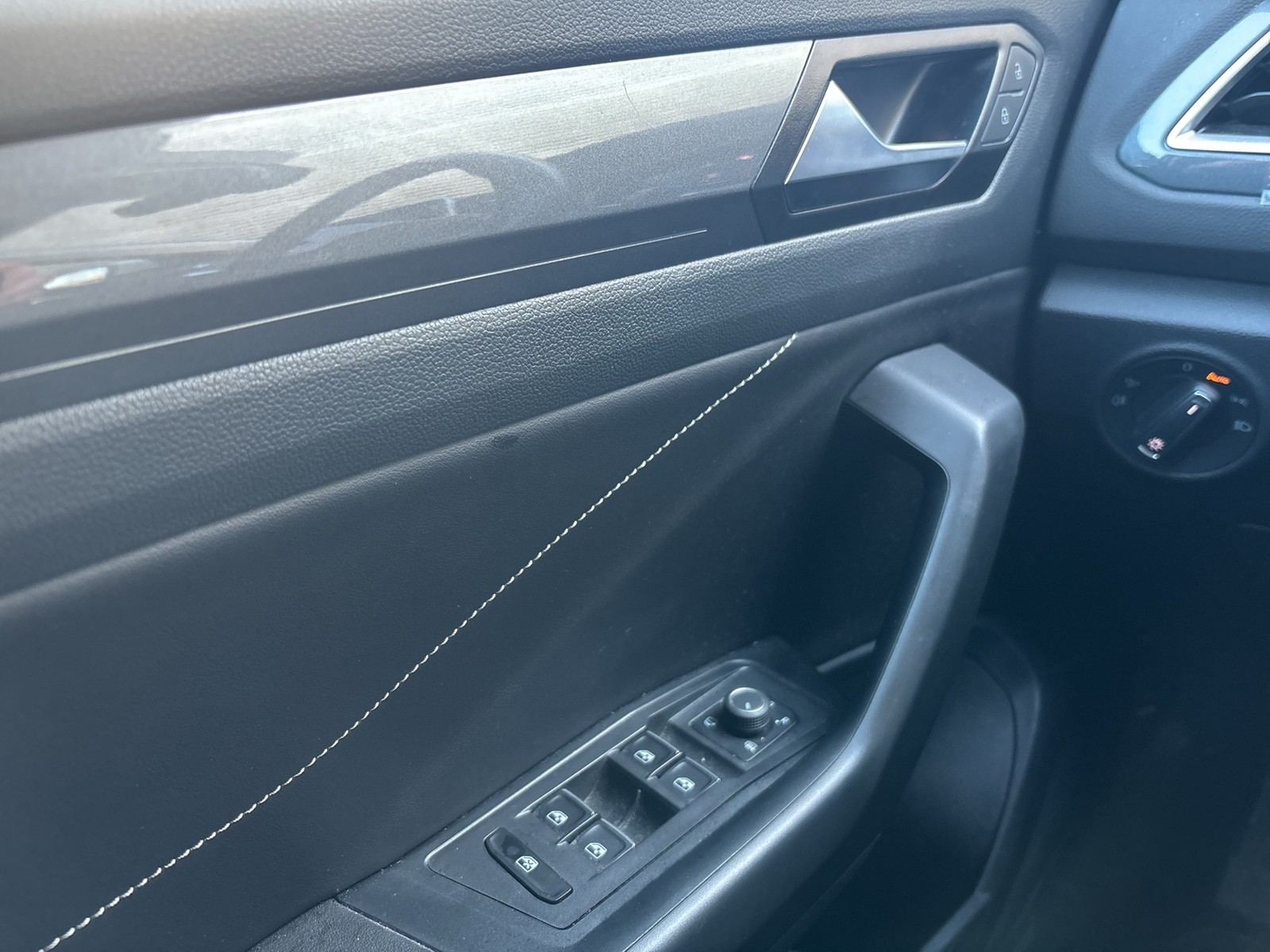 Volkswagen T-Roc 2.0 STYLE CAM ACC NAVI LM17 LED+ CARPLAY