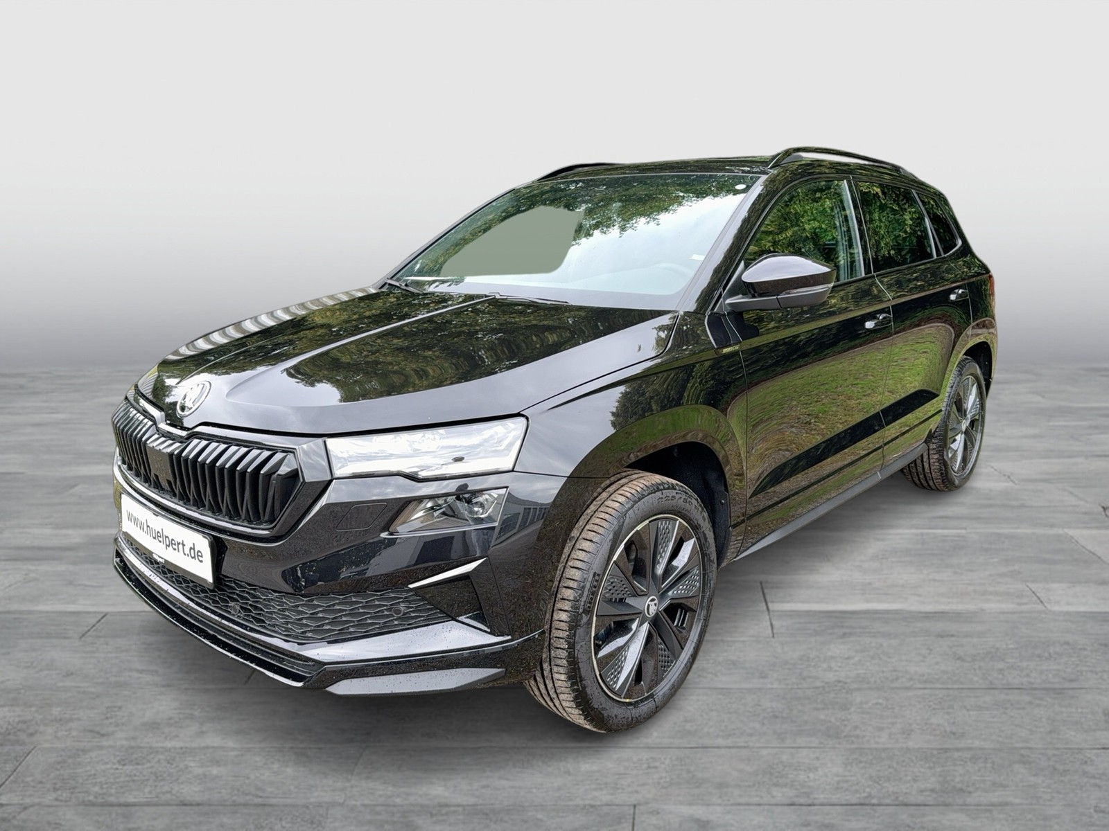 Skoda Karoq 2.0 SPORTLINE 4X4 PANO AHK CAM ACC LM18