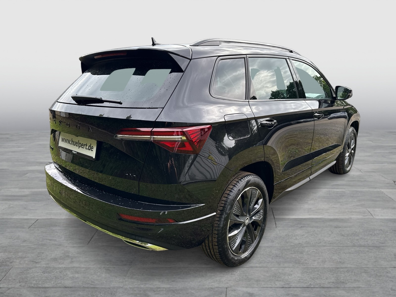 Skoda Karoq 2.0 SPORTLINE 4X4 PANO AHK CAM ACC LM18