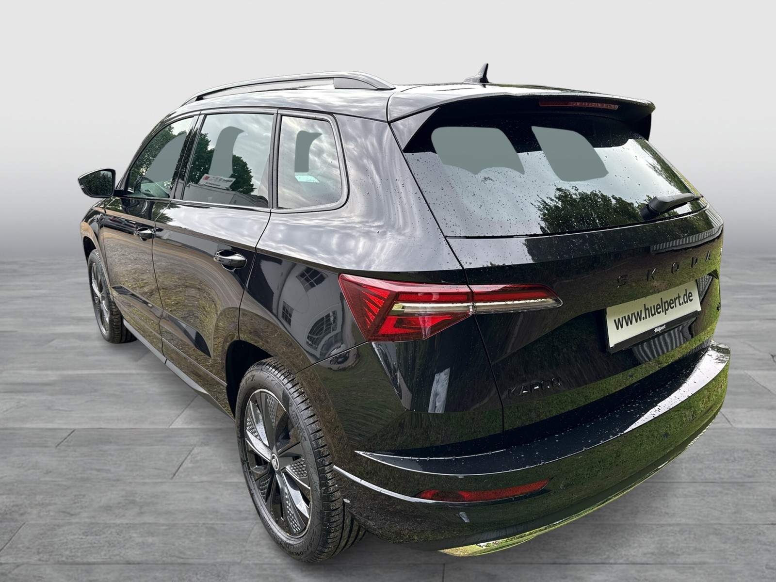 Skoda Karoq 2.0 SPORTLINE 4X4 PANO AHK CAM ACC LM18