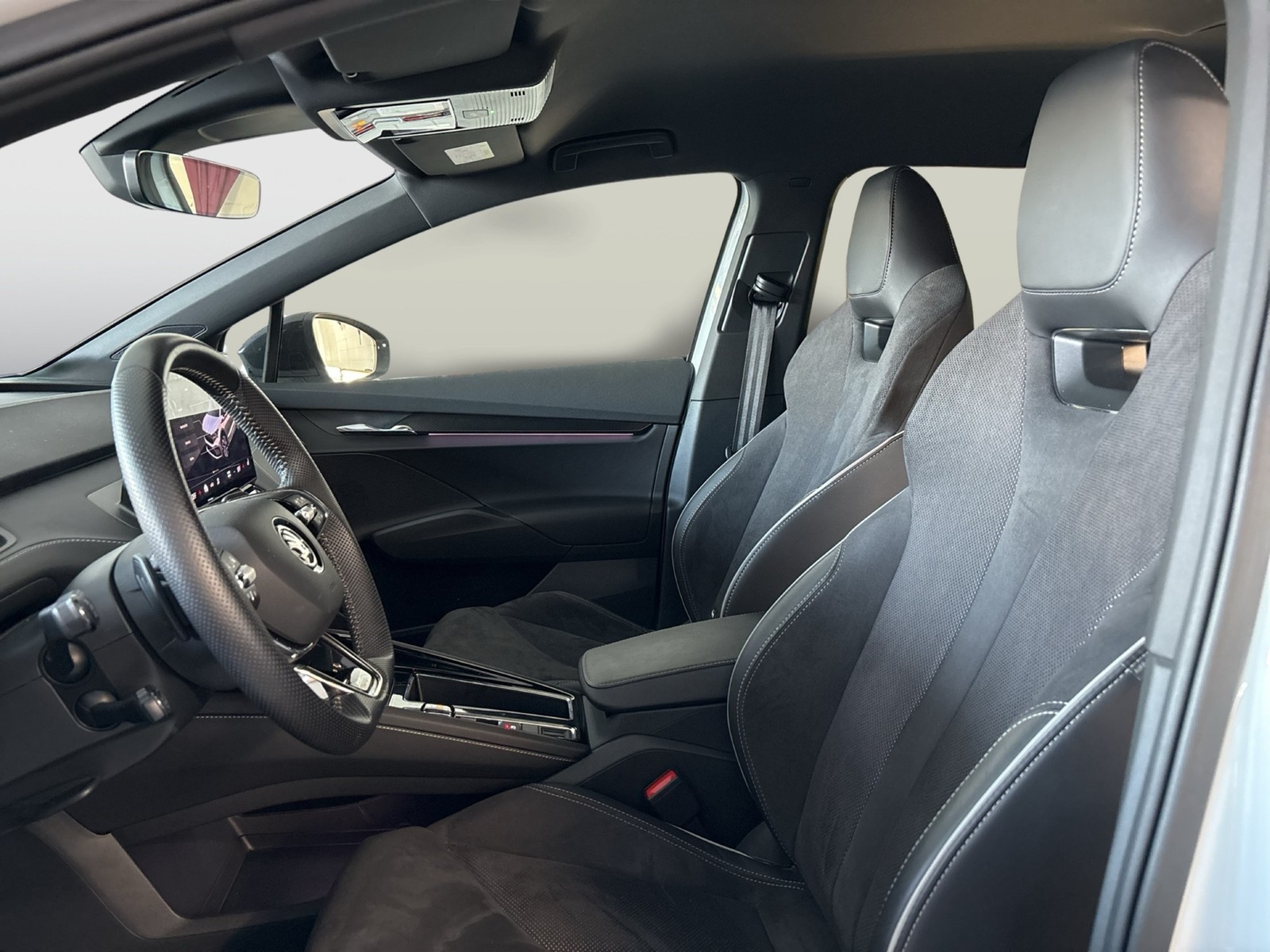Skoda Enyaq 60 SPORTLINE 360°CAM ACC LM20 MATRIX NAVI