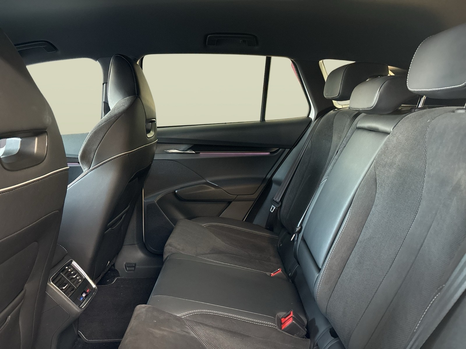Skoda Enyaq 60 SPORTLINE 360°CAM ACC LM20 MATRIX NAVI