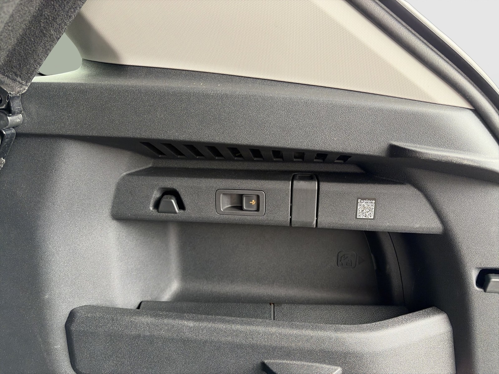 Skoda Elroq 85 LOFT WÄRMEPUMPE AHK CAM ACC LM19 NAVI