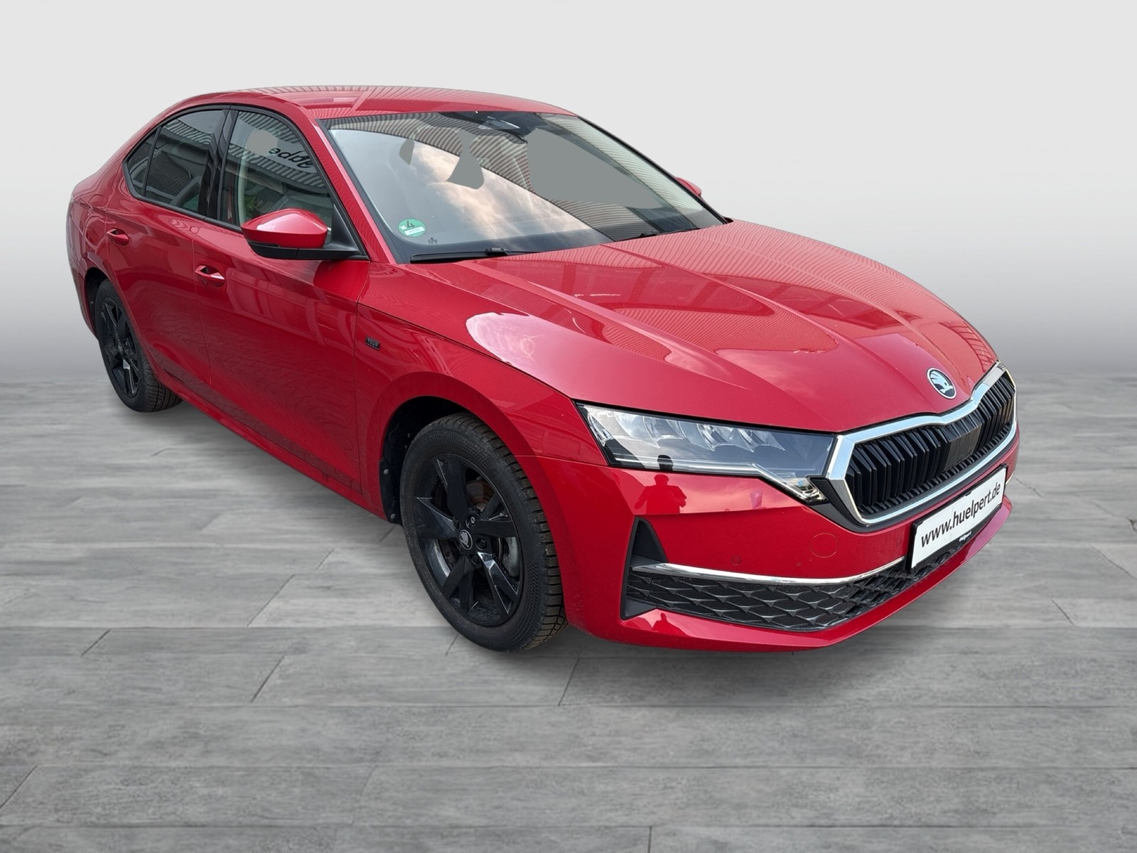 Skoda Octavia 2.0 TOUR CAM ACC E-KLAPPE NAVI LM17 LED