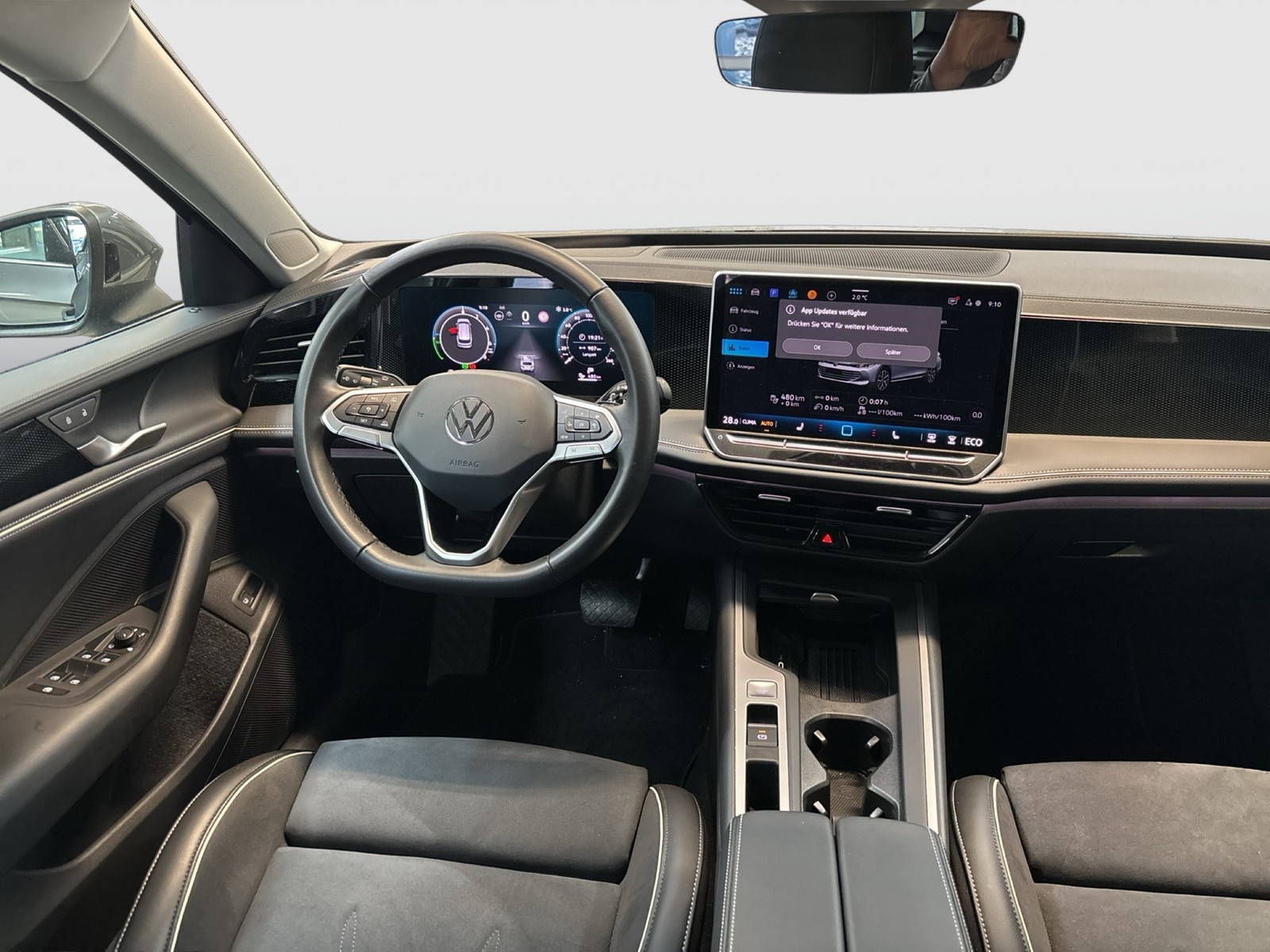 Volkswagen Passat Variant 1.5 HYBRID BUSINESS AHK CAM ACC