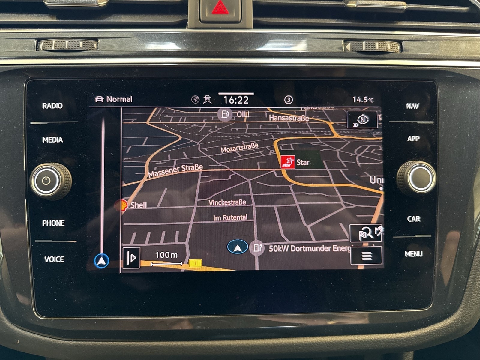 Volkswagen Tiguan 1.5 R-LINE BLACK STYLE PANO KAMERA ALU20 MATRIX