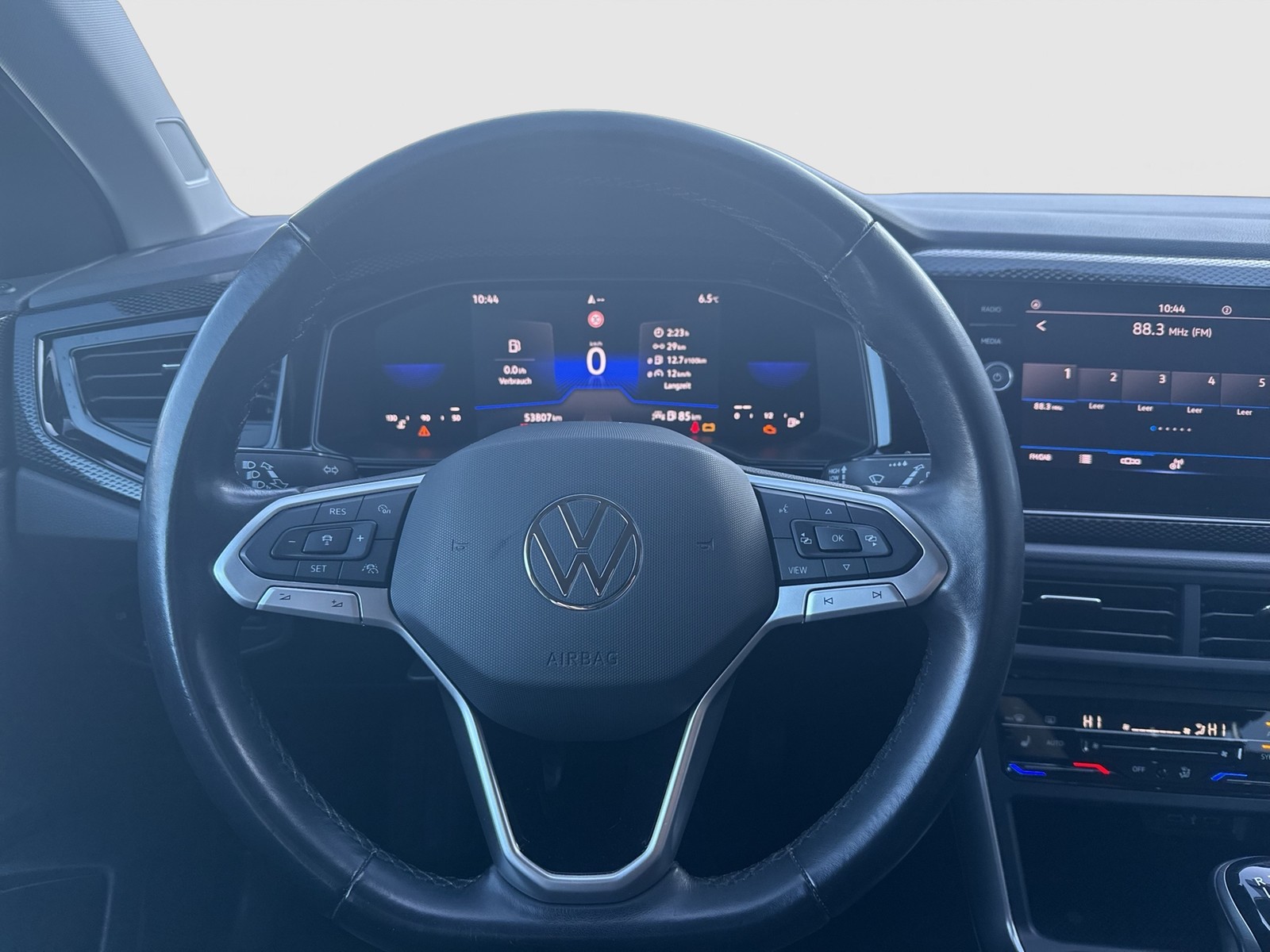 Volkswagen Taigo 1.0 LIFE KAMERA ACC NAVI CARPLAY SITZHEIZ