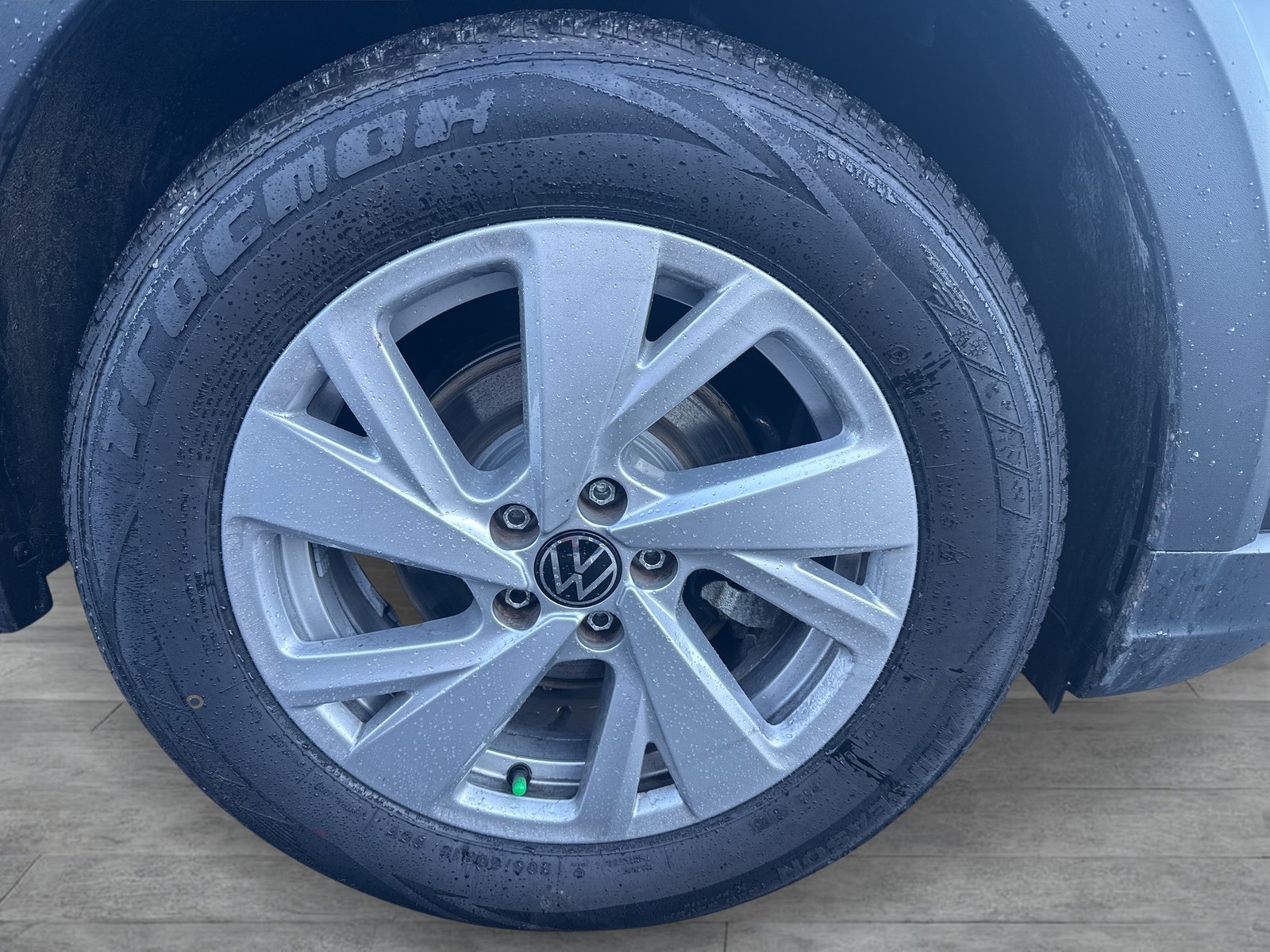 Volkswagen Taigo 1.0 LIFE KAMERA ACC NAVI CARPLAY SITZHEIZ