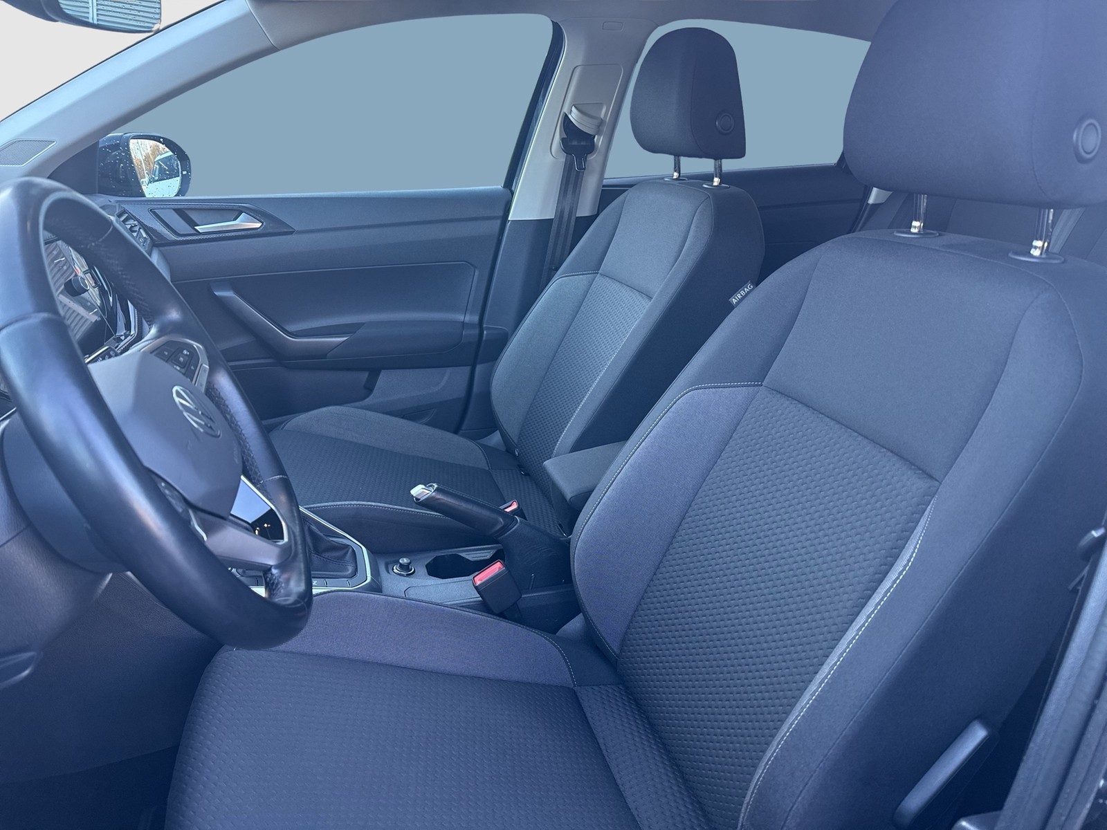 Volkswagen Taigo 1.0 LIFE KAMERA ACC NAVI CARPLAY SITZHEIZ