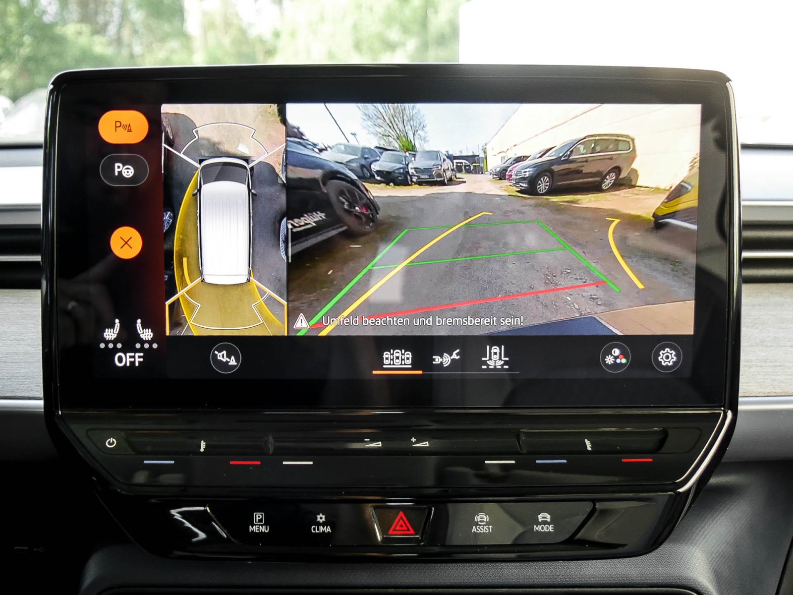 Volkswagen ID.Buzz Bus PRO AHK NAVI IQLIGHT 360CAM BOX PLUS