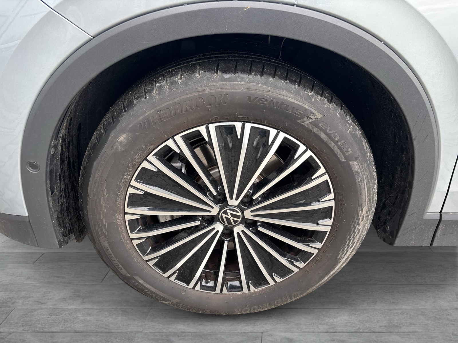 Volkswagen Tiguan 2.0 ELEGANCE AHK 360°CAM ACC NAVI