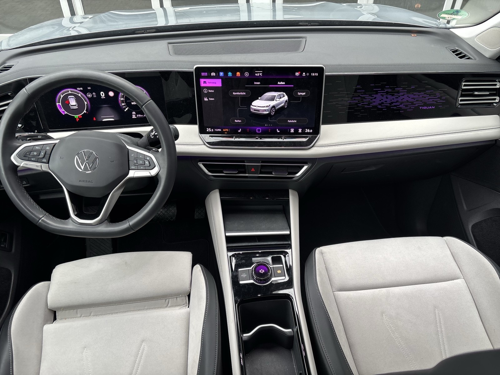 Volkswagen Tiguan 2.0 ELEGANCE AHK 360°CAM ACC NAVI