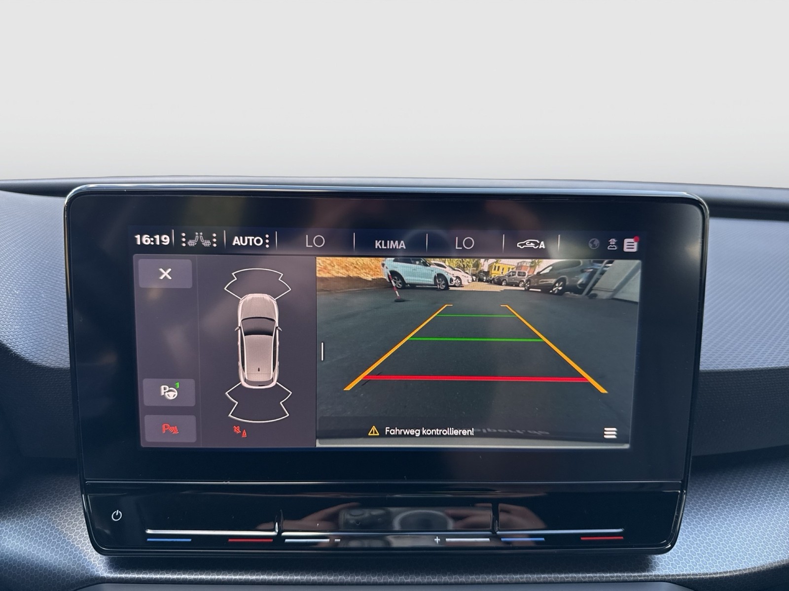Seat Leon 2.0 STYLE ACC LM17 NAVI CARPLAY SITZHEIZUNG