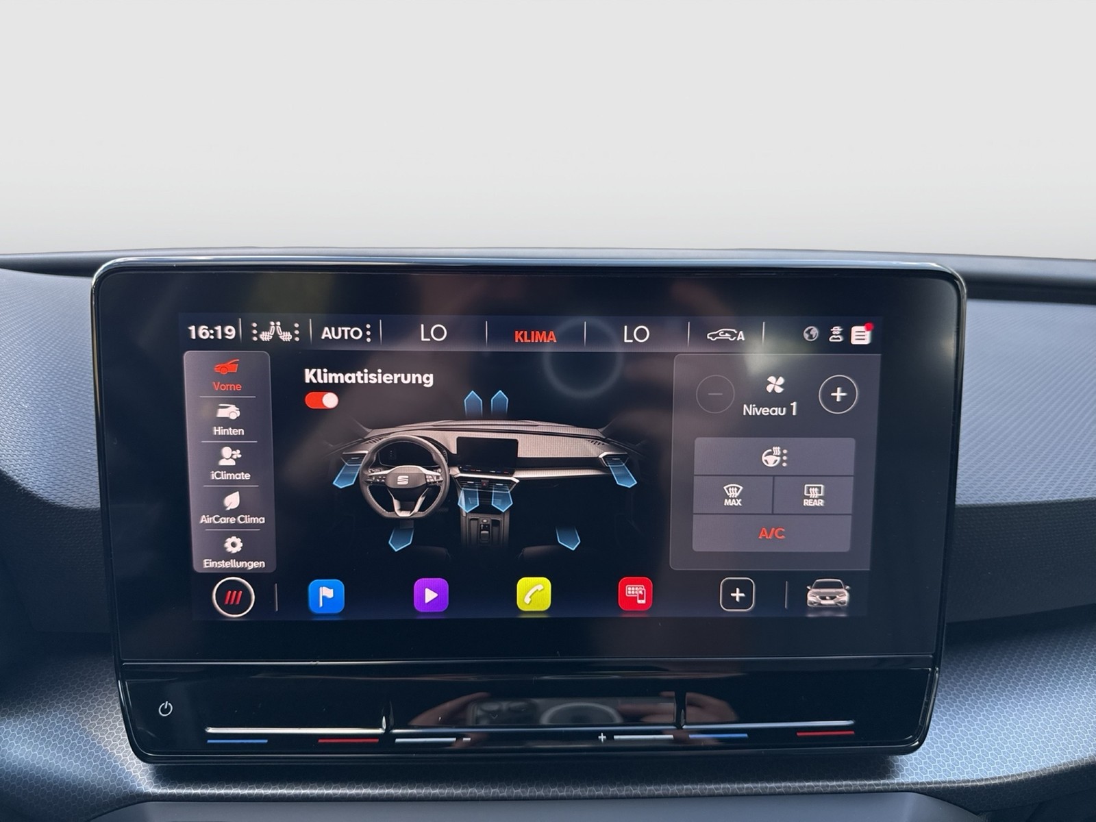 Seat Leon 2.0 STYLE ACC LM17 NAVI CARPLAY SITZHEIZUNG
