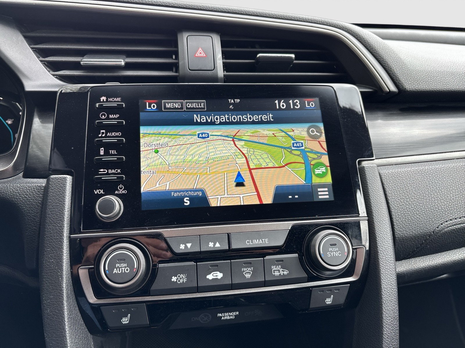 Honda Civic 1.0 ELEGANCE KAMERA NAVI ALU17 SITZHZ.