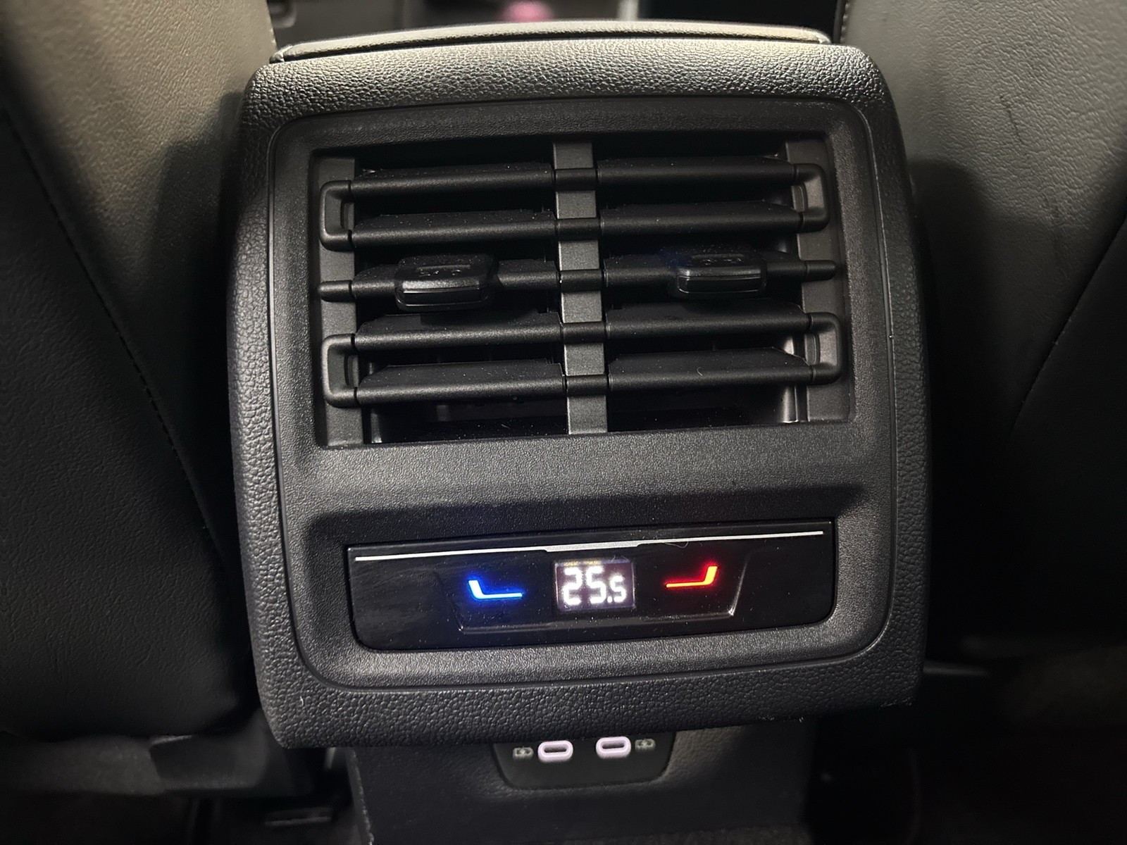 Volkswagen Golf VIII 2.0 GOAL FACELIFT AHK CAM ACC LED+ NAVI