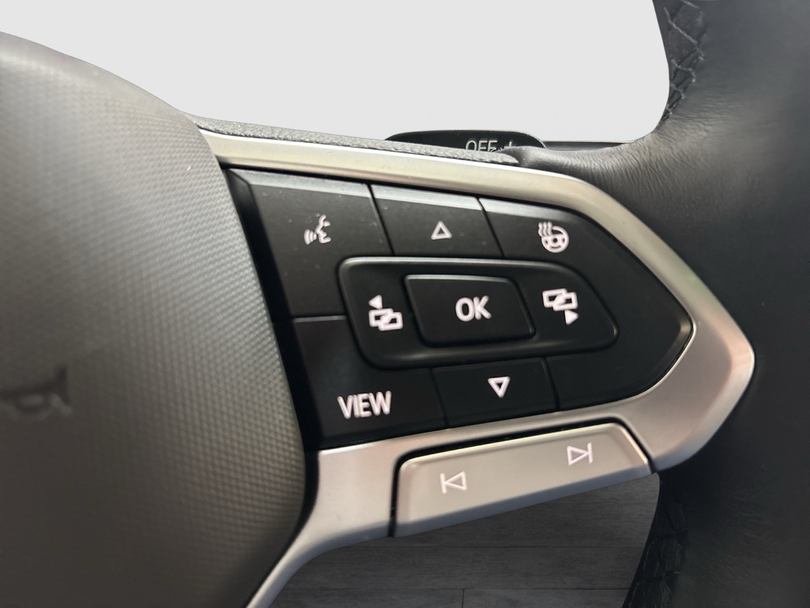 Volkswagen Golf VIII 2.0 GOAL FACELIFT AHK CAM ACC LED+ NAVI