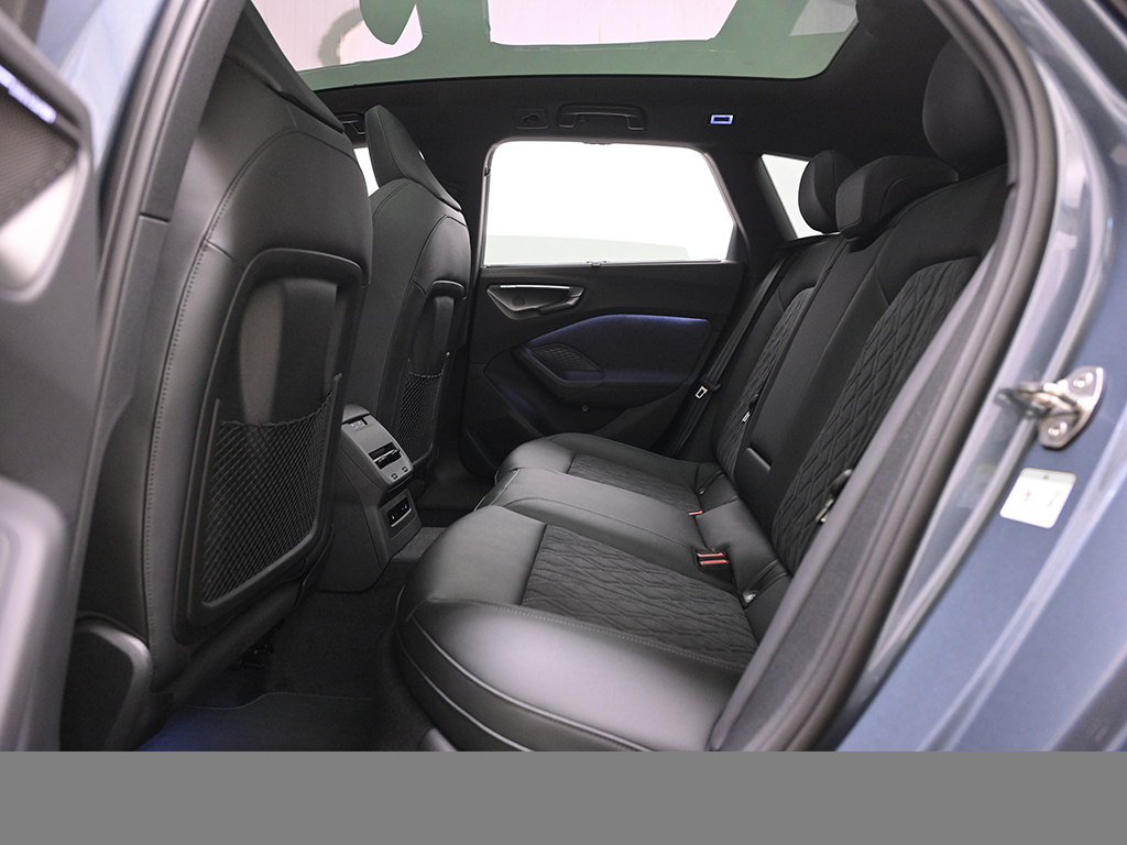 Audi A5 Avant e-hybrid quattro S tronic B&O+PANO+AHK+TechPro